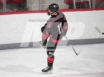 Thumbnail 2 in Pope Francis Prep vs. Boston College High (Sacred Heart Christmas Classic) photogallery.