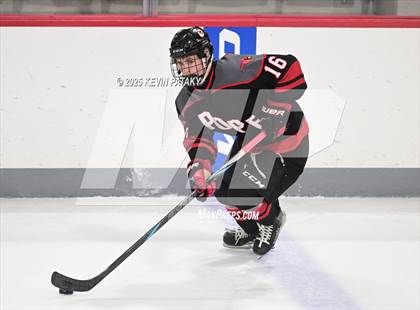 Thumbnail 2 in Pope Francis Prep vs. Boston College High (Sacred Heart Christmas Classic) photogallery.