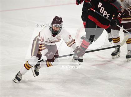 Thumbnail 3 in Pope Francis Prep vs. Boston College High (Sacred Heart Christmas Classic) photogallery.
