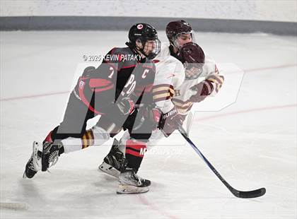 Thumbnail 2 in Pope Francis Prep vs. Boston College High (Sacred Heart Christmas Classic) photogallery.