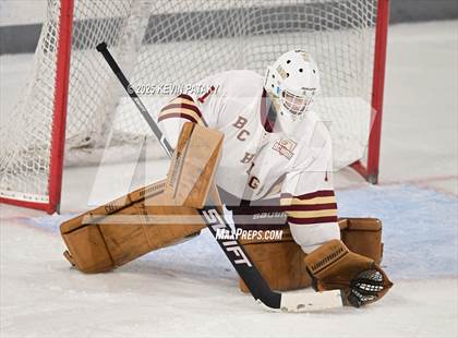 Thumbnail 2 in Pope Francis Prep vs. Boston College High (Sacred Heart Christmas Classic) photogallery.