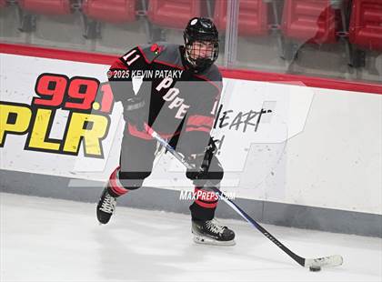 Thumbnail 1 in Pope Francis Prep vs. Boston College High (Sacred Heart Christmas Classic) photogallery.