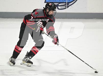 Thumbnail 2 in Pope Francis Prep vs. Boston College High (Sacred Heart Christmas Classic) photogallery.