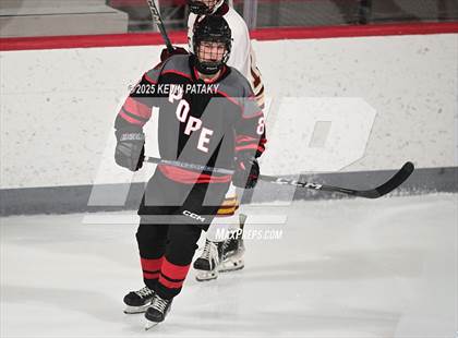 Thumbnail 1 in Pope Francis Prep vs. Boston College High (Sacred Heart Christmas Classic) photogallery.