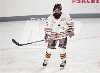 Thumbnail 3 in Pope Francis Prep vs. Boston College High (Sacred Heart Christmas Classic) photogallery.