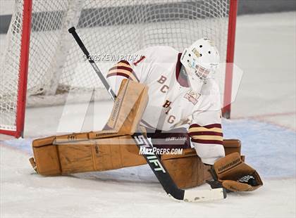 Thumbnail 3 in Pope Francis Prep vs. Boston College High (Sacred Heart Christmas Classic) photogallery.