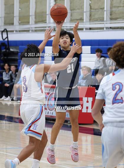 Thumbnail 1 in Carlmont @ Hillsdale photogallery.