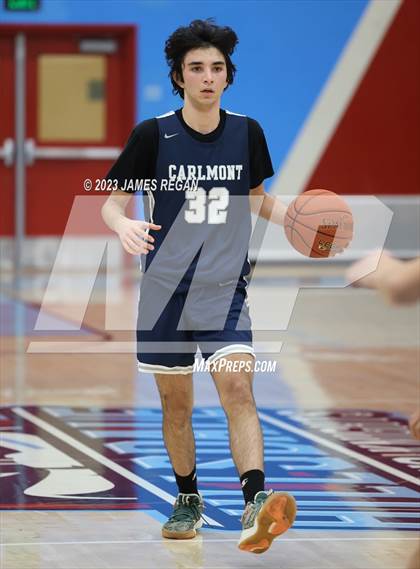 Thumbnail 1 in Carlmont @ Hillsdale photogallery.