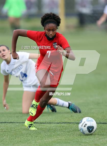 Thumbnail 3 in Lake Norman @ South Mecklenburg (NCHSAA 4A Playoffs Round 1) photogallery.