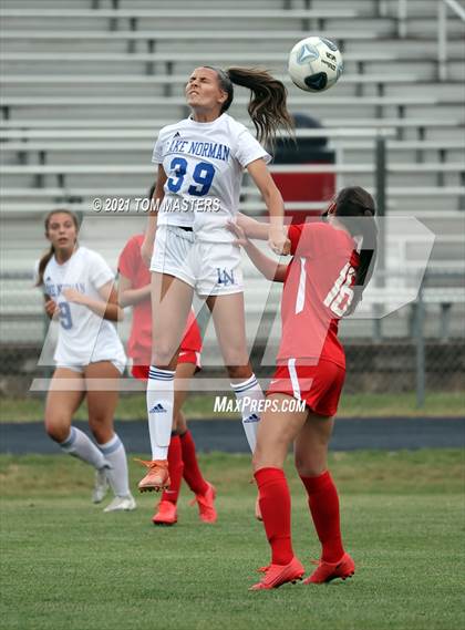 Thumbnail 1 in Lake Norman @ South Mecklenburg (NCHSAA 4A Playoffs Round 1) photogallery.