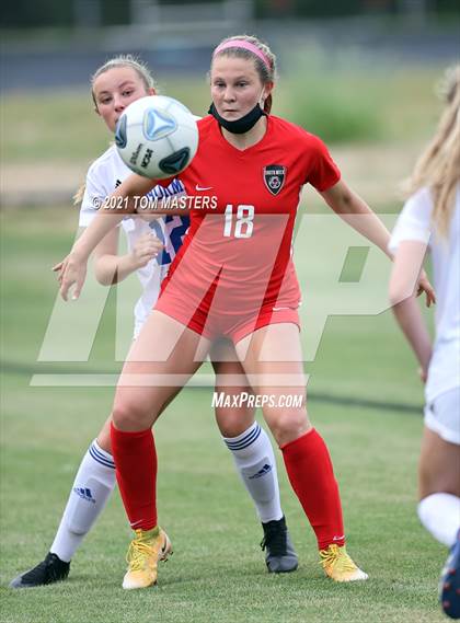 Thumbnail 2 in Lake Norman @ South Mecklenburg (NCHSAA 4A Playoffs Round 1) photogallery.