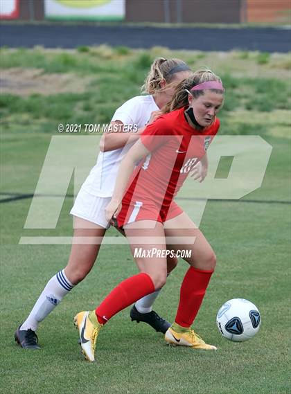 Thumbnail 3 in Lake Norman @ South Mecklenburg (NCHSAA 4A Playoffs Round 1) photogallery.