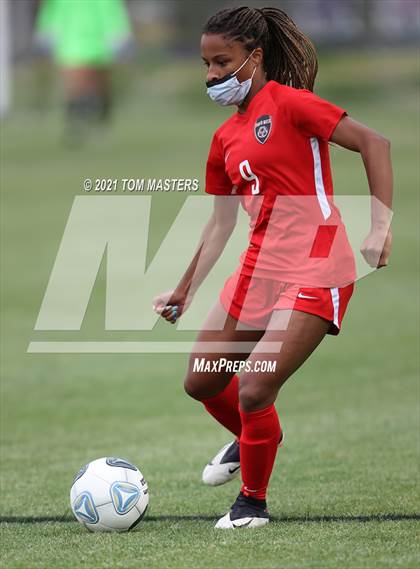 Thumbnail 3 in Lake Norman @ South Mecklenburg (NCHSAA 4A Playoffs Round 1) photogallery.