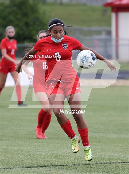 Thumbnail 3 in Lake Norman @ South Mecklenburg (NCHSAA 4A Playoffs Round 1) photogallery.