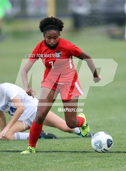 Thumbnail 2 in Lake Norman @ South Mecklenburg (NCHSAA 4A Playoffs Round 1) photogallery.