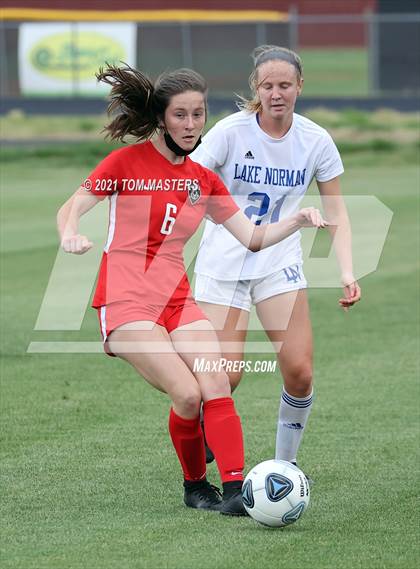 Thumbnail 1 in Lake Norman @ South Mecklenburg (NCHSAA 4A Playoffs Round 1) photogallery.