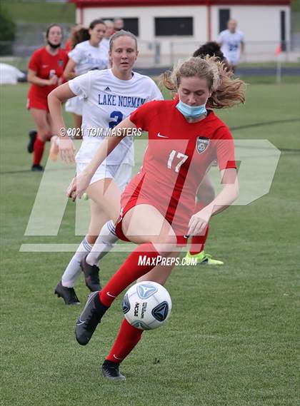Thumbnail 3 in Lake Norman @ South Mecklenburg (NCHSAA 4A Playoffs Round 1) photogallery.