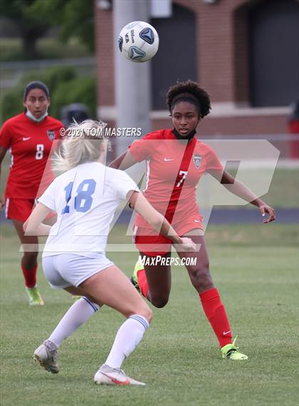 Thumbnail 2 in Lake Norman @ South Mecklenburg (NCHSAA 4A Playoffs Round 1) photogallery.