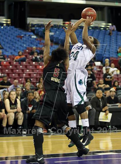Thumbnail 3 in Sacred Heart Cathedral vs Alemany (CIF State D3 Final) photogallery.