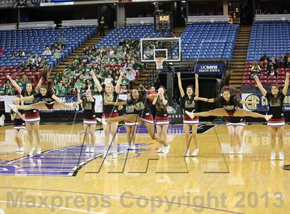 Thumbnail 2 in Sacred Heart Cathedral vs Alemany (CIF State D3 Final) photogallery.