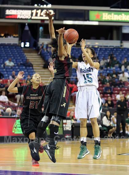 Thumbnail 3 in Sacred Heart Cathedral vs Alemany (CIF State D3 Final) photogallery.