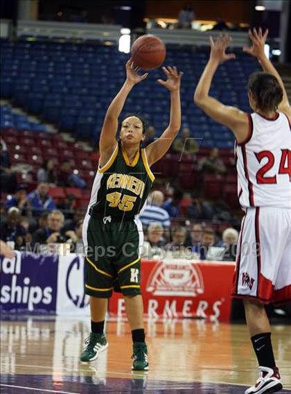 Thumbnail 1 in Kennedy vs. Monte Vista (CIF NorCal D1 Final) photogallery.