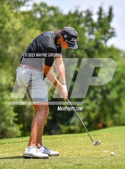 Thumbnail 3 in UIL 5A Boys Golf Finals photogallery.