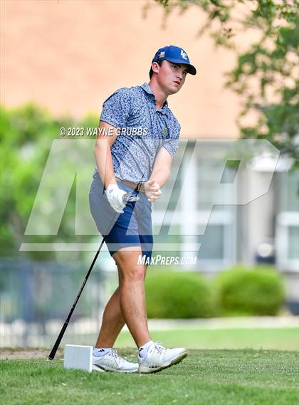 Thumbnail 2 in UIL 5A Boys Golf Finals photogallery.
