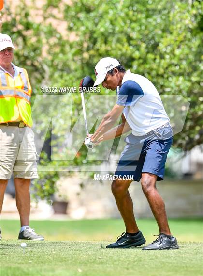 Thumbnail 3 in UIL 5A Boys Golf Finals photogallery.