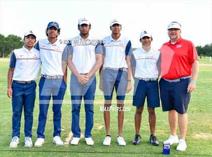 Thumbnail 2 in UIL 5A Boys Golf Finals photogallery.
