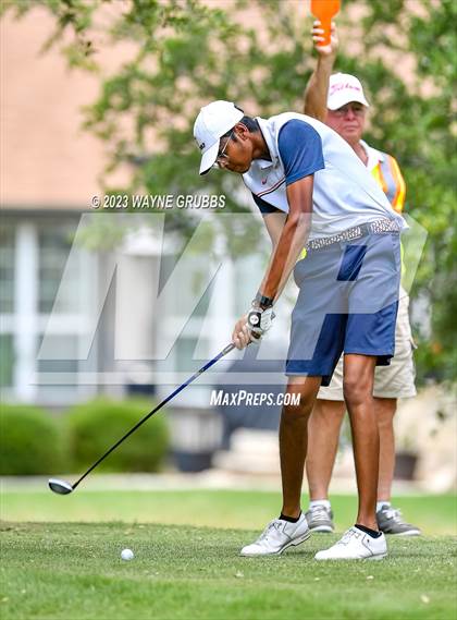 Thumbnail 1 in UIL 5A Boys Golf Finals photogallery.