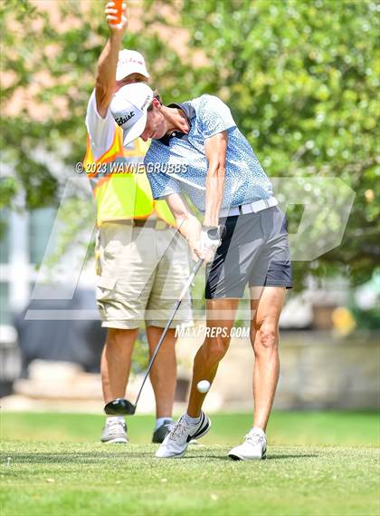 Thumbnail 3 in UIL 5A Boys Golf Finals photogallery.