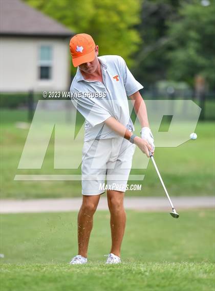 Thumbnail 1 in UIL 5A Boys Golf Finals photogallery.