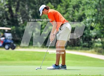 Thumbnail 3 in UIL 5A Boys Golf Finals photogallery.