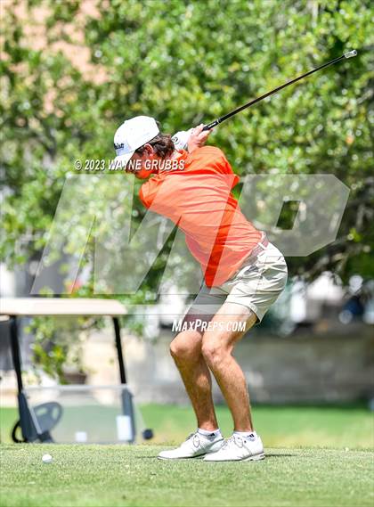 Thumbnail 2 in UIL 5A Boys Golf Finals photogallery.