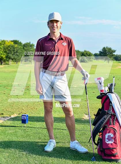 Thumbnail 3 in UIL 5A Boys Golf Finals photogallery.