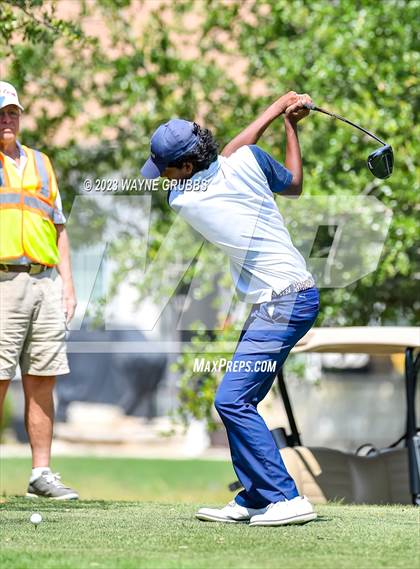 Thumbnail 2 in UIL 5A Boys Golf Finals photogallery.