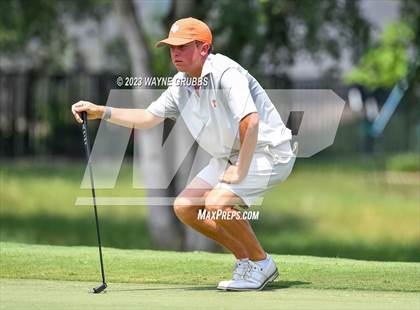 Thumbnail 3 in UIL 5A Boys Golf Finals photogallery.