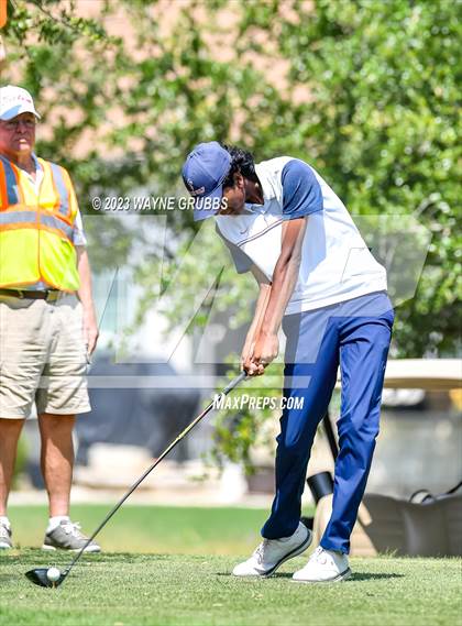 Thumbnail 3 in UIL 5A Boys Golf Finals photogallery.