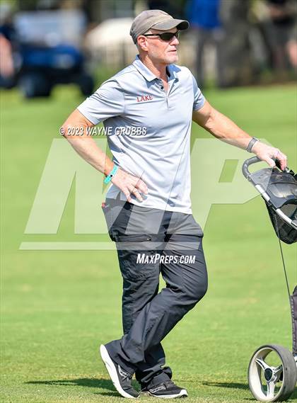Thumbnail 3 in UIL 5A Boys Golf Finals photogallery.