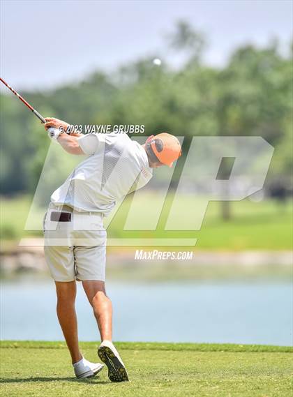 Thumbnail 1 in UIL 5A Boys Golf Finals photogallery.