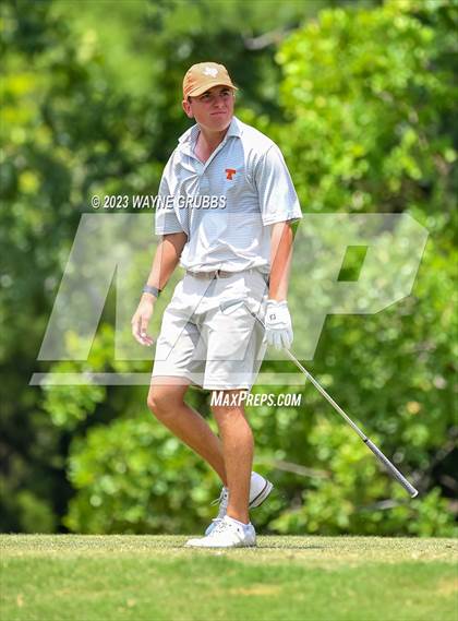 Thumbnail 3 in UIL 5A Boys Golf Finals photogallery.