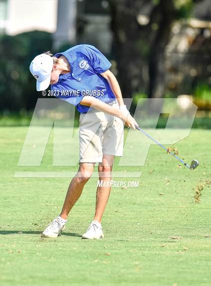 Thumbnail 2 in UIL 5A Boys Golf Finals photogallery.