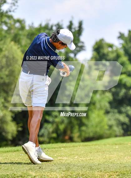 Thumbnail 1 in UIL 5A Boys Golf Finals photogallery.