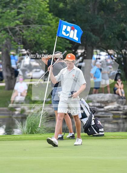 Thumbnail 2 in UIL 5A Boys Golf Finals photogallery.
