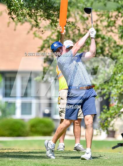 Thumbnail 1 in UIL 5A Boys Golf Finals photogallery.