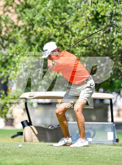 Thumbnail 3 in UIL 5A Boys Golf Finals photogallery.