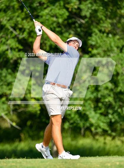 Thumbnail 1 in UIL 5A Boys Golf Finals photogallery.
