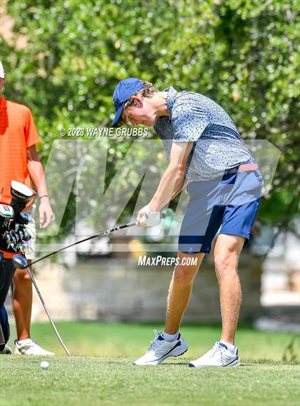 Thumbnail 1 in UIL 5A Boys Golf Finals photogallery.