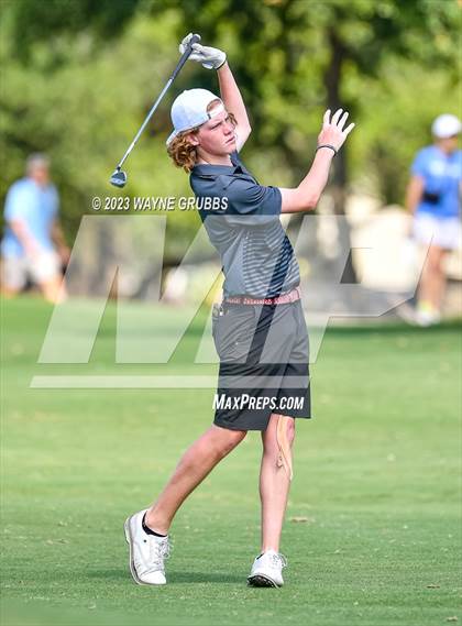 Thumbnail 1 in UIL 5A Boys Golf Finals photogallery.
